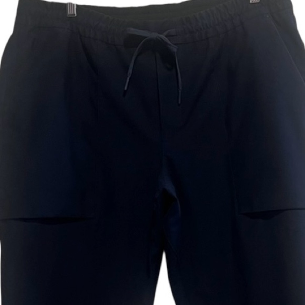 Lululemon Bowline Pant Utilitech 30” True Navy XXL | Stretch Jogger Cargo Pants - Picture 6 of 13